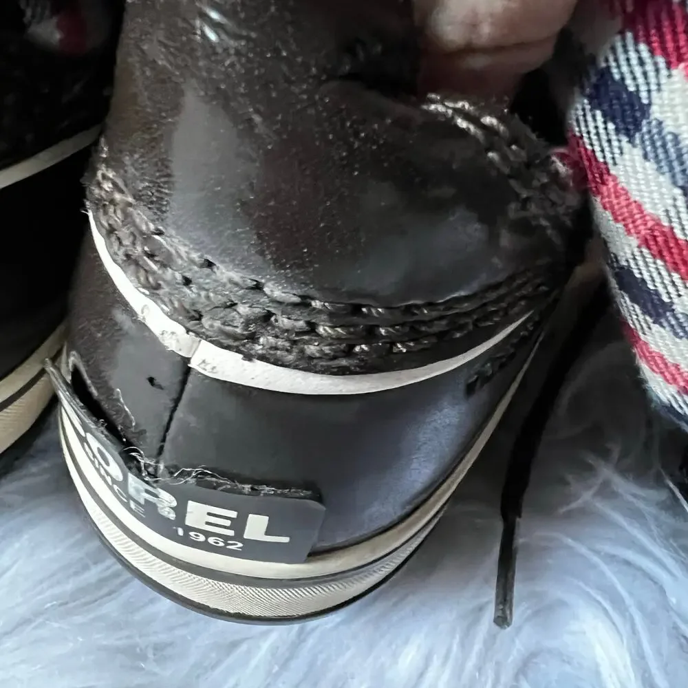 Sorel Tivoli Tall Red Plaid Snow Boots 7 Waterproof Winter Boots